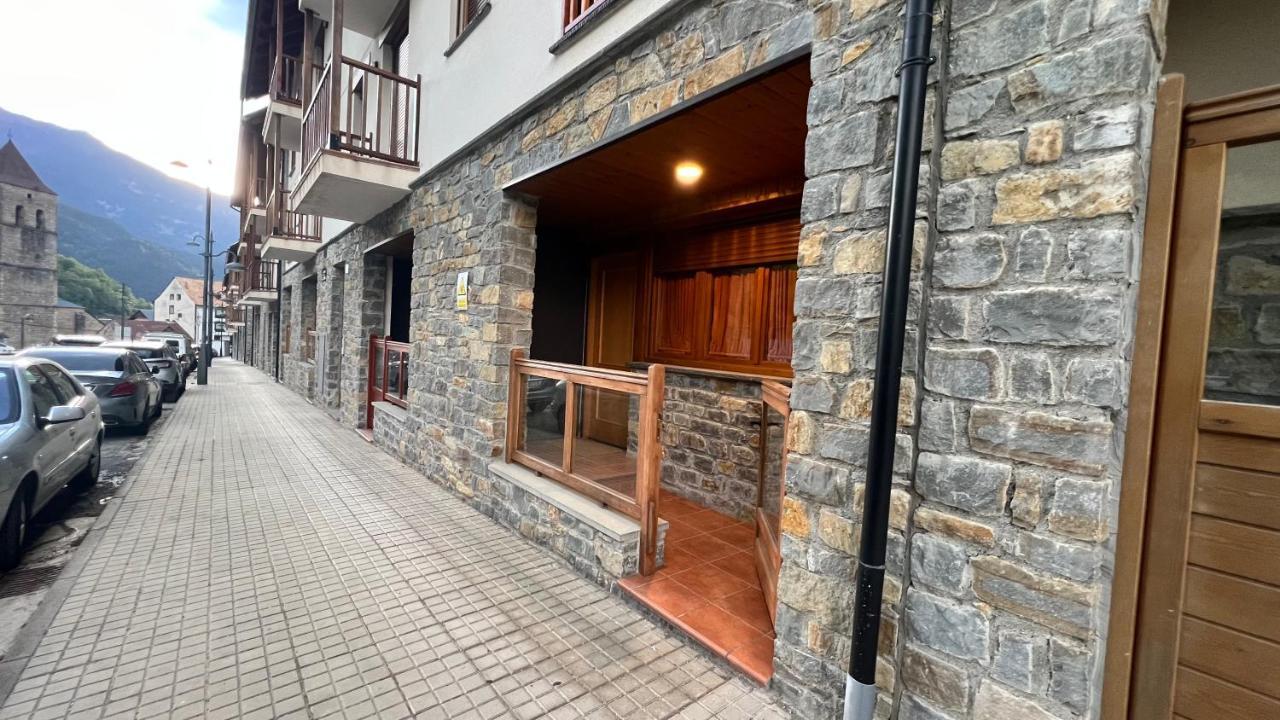 Apartamento Acogedor Pineta Биелса Екстериор снимка
